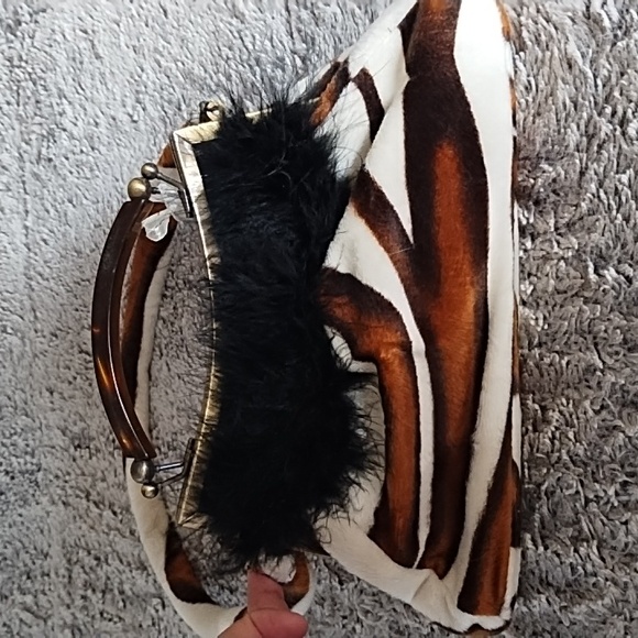 Handmade Handbag - Picture 2 of 7